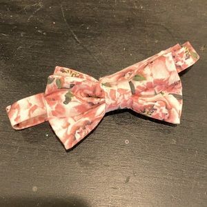 Boys blush pink dusty rose floral custom bow tie